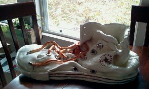 Check Taylor Converse ceramic shoe