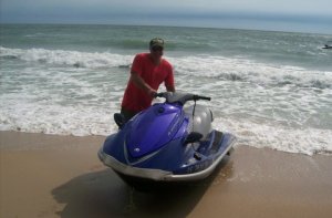 Thom Locke Skidoo (1)